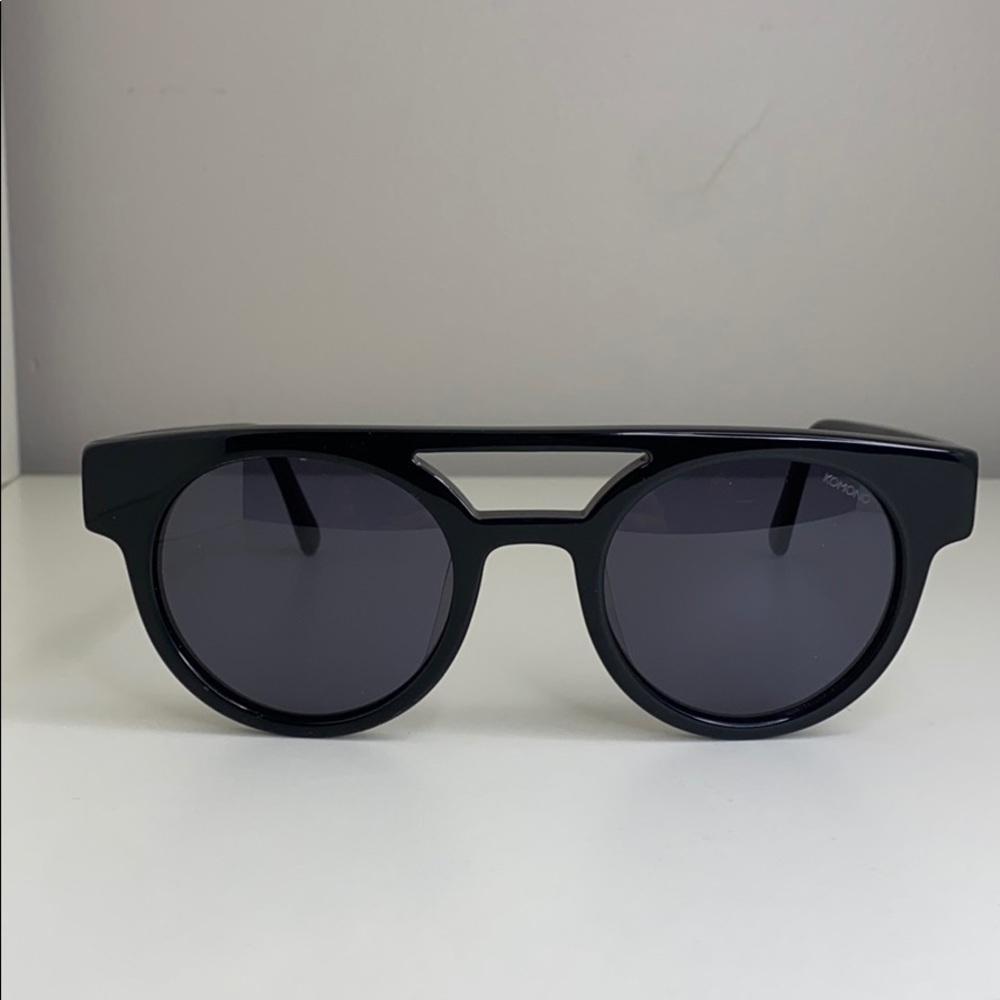 Komono New Dreyfuss Glossy Black Sunglasses - Picture 14 of 16